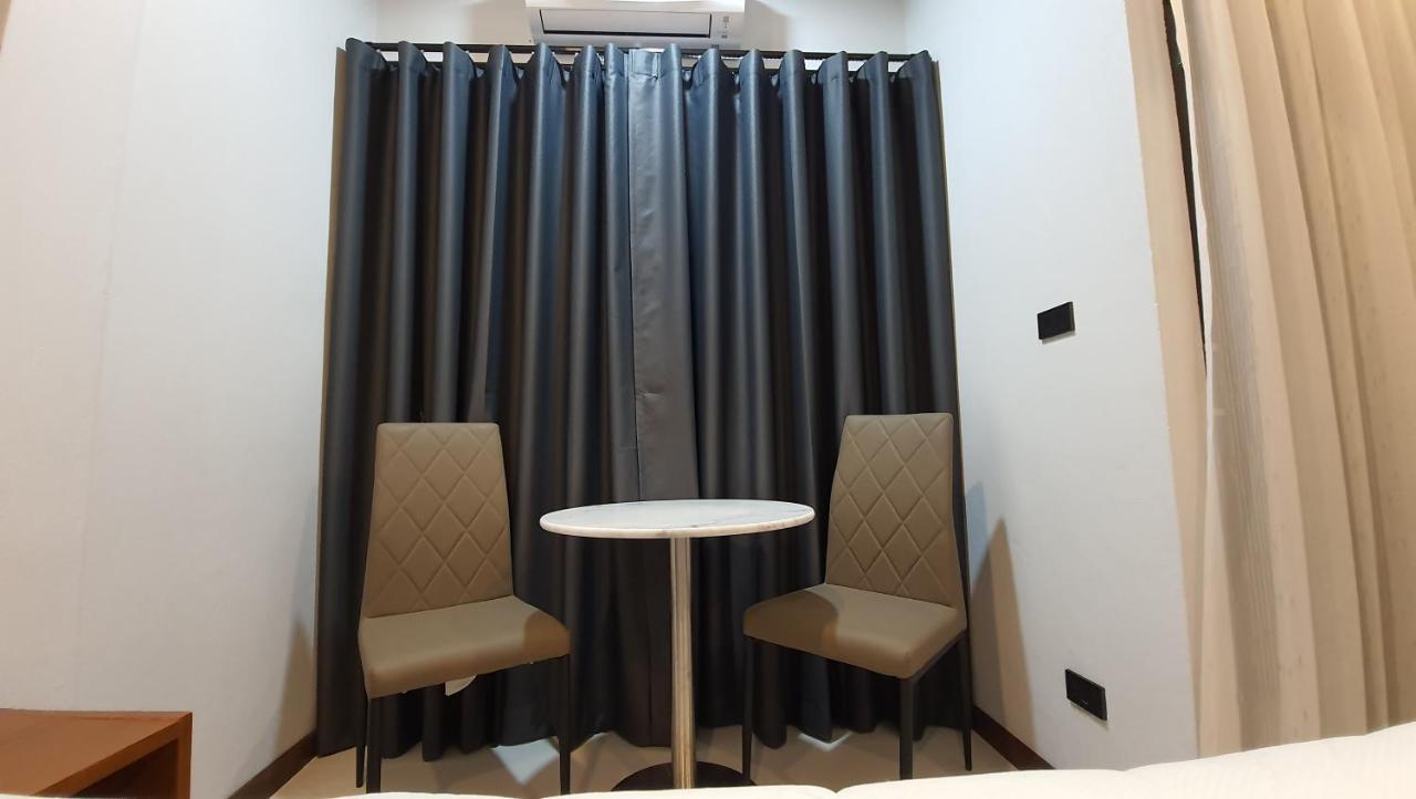 Sabua The Terrace Homestay ウタイターニー エクステリア 写真