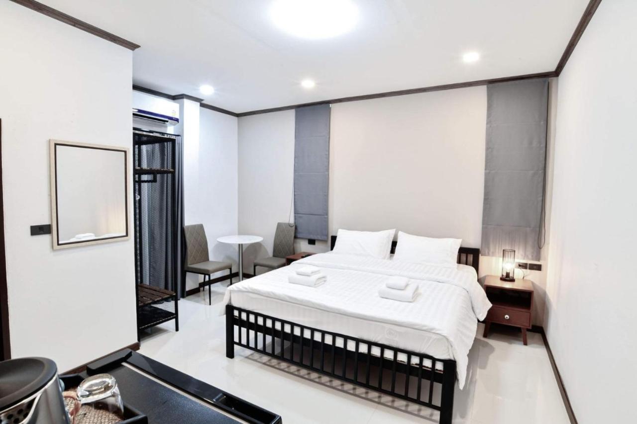 Sabua The Terrace Homestay ウタイターニー エクステリア 写真