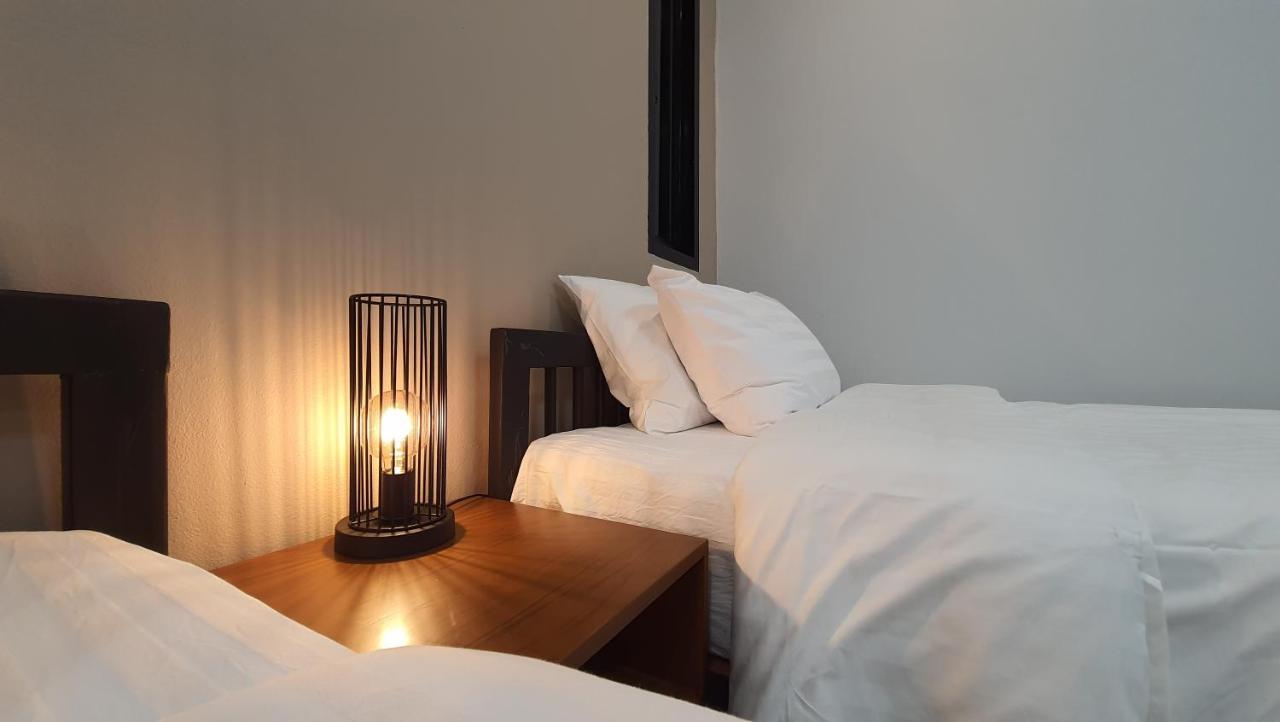 Sabua The Terrace Homestay ウタイターニー エクステリア 写真
