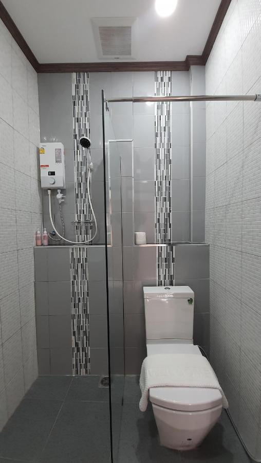 Sabua The Terrace Homestay ウタイターニー エクステリア 写真