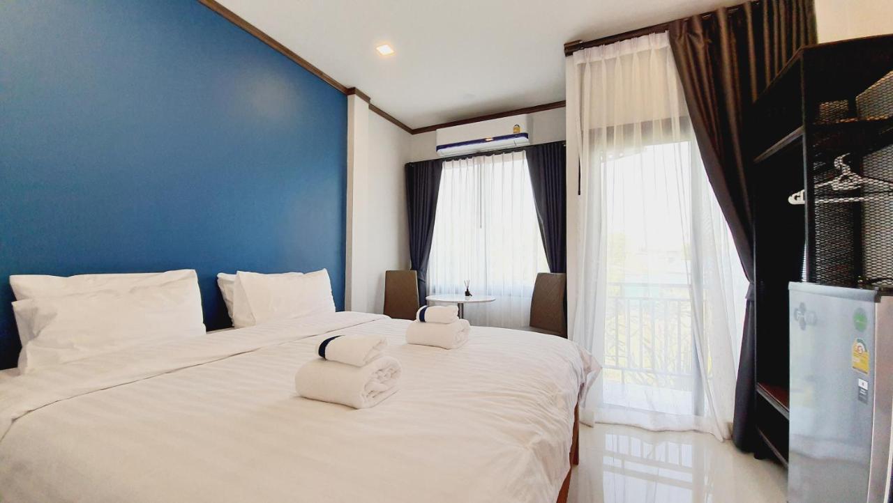 Sabua The Terrace Homestay ウタイターニー エクステリア 写真