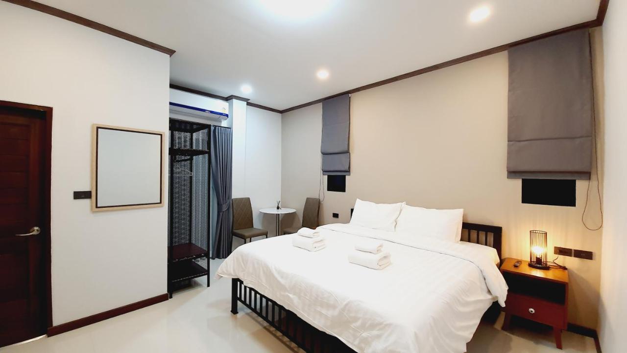 Sabua The Terrace Homestay ウタイターニー エクステリア 写真